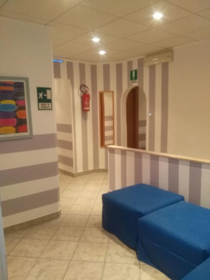 Hotel San Giorgio アラッシオ エクステリア 写真